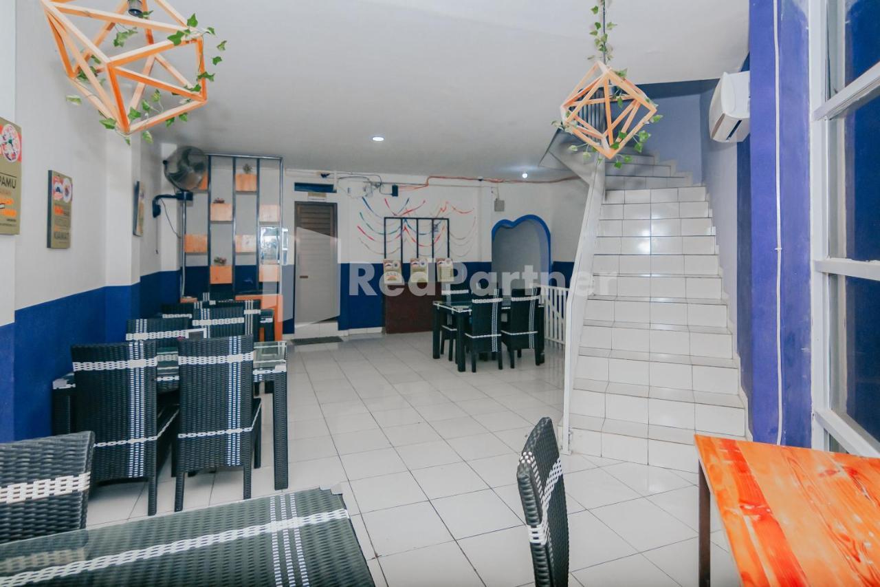 Ungu Kangen Hotel Bogor Mitra Reddoorz Luaran gambar