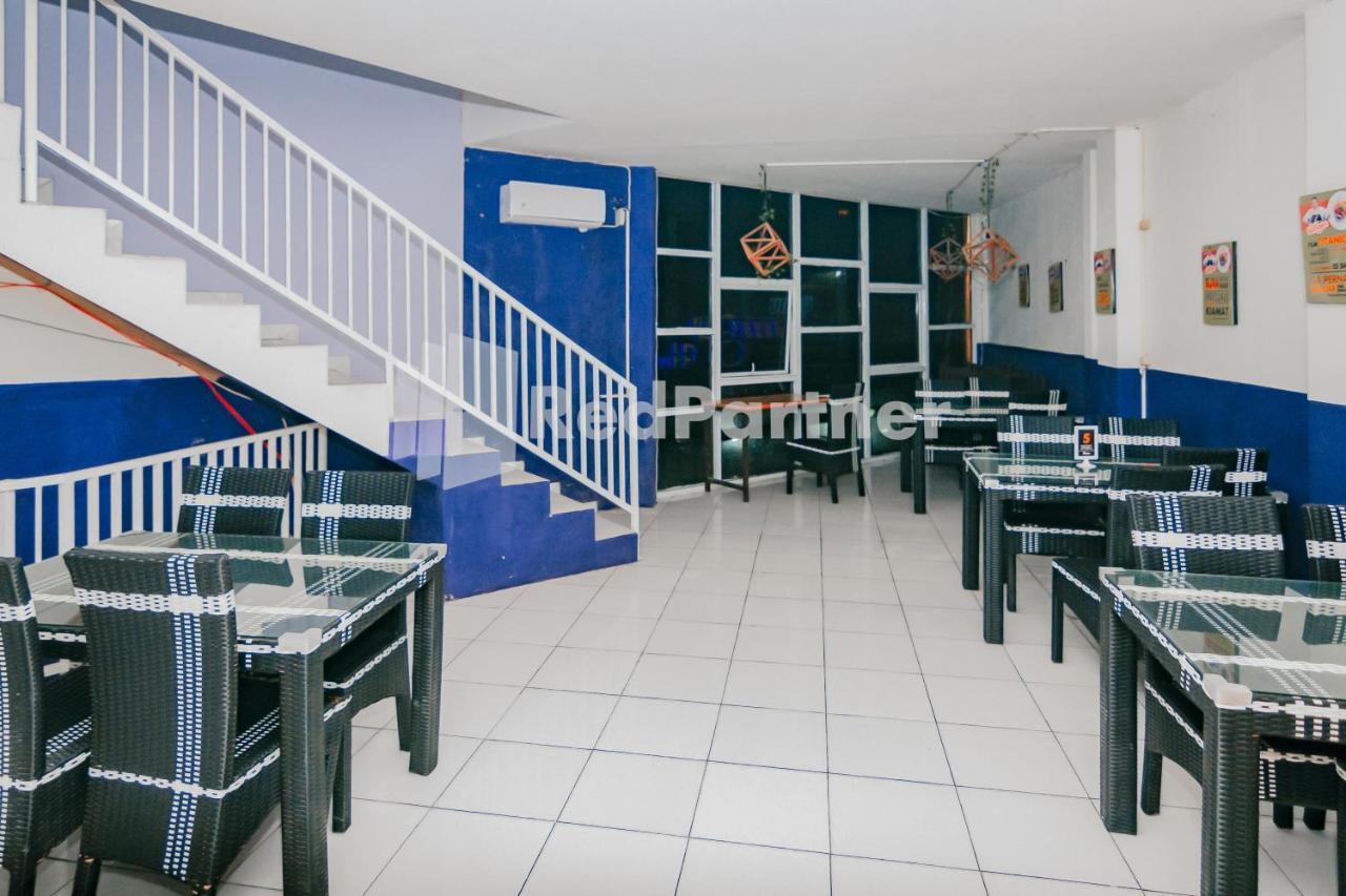 Ungu Kangen Hotel Bogor Mitra Reddoorz Luaran gambar